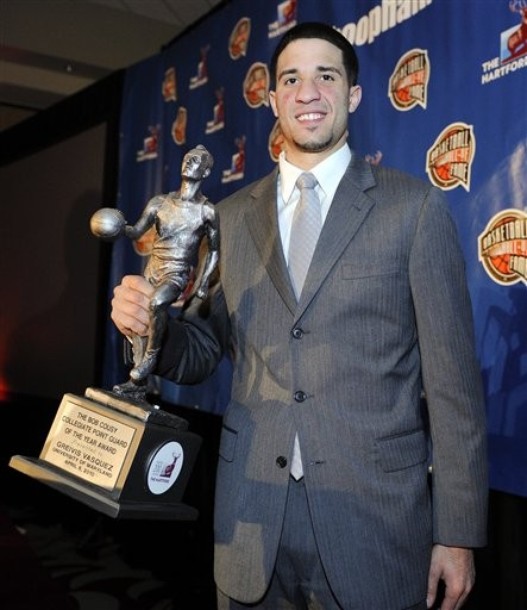 Greivis Vásquez posó con su trofeo.