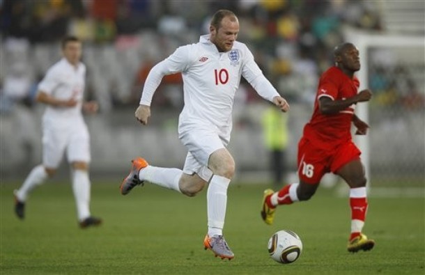 El astro Wayne Rooney es el arma de los ingleses.